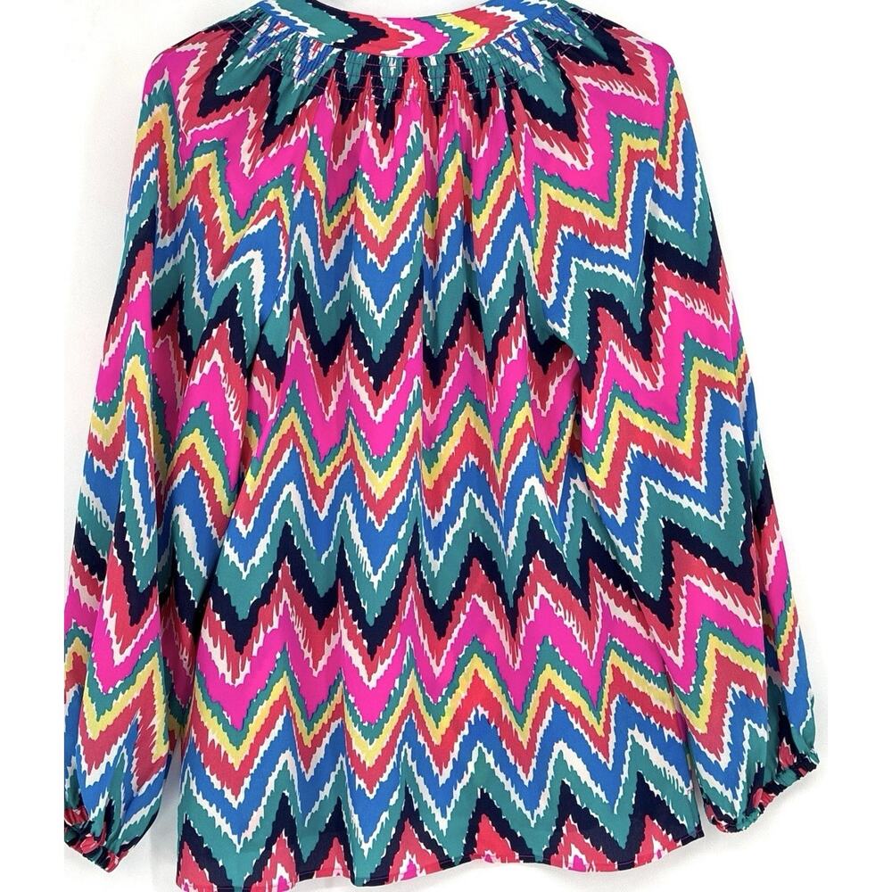 Lilly Pulitzer 100% Silk Multicolor Zigzag Ikat Print Resort Blouse Small - Picture 4 of 8